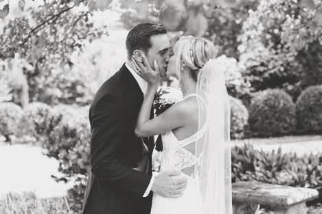 Adam and Keli Photography - Cincinnati Wedding Photographers