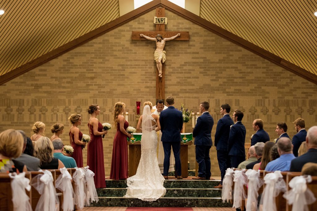 Liz + Joey - Cincinnati Airport Marriott Wedding