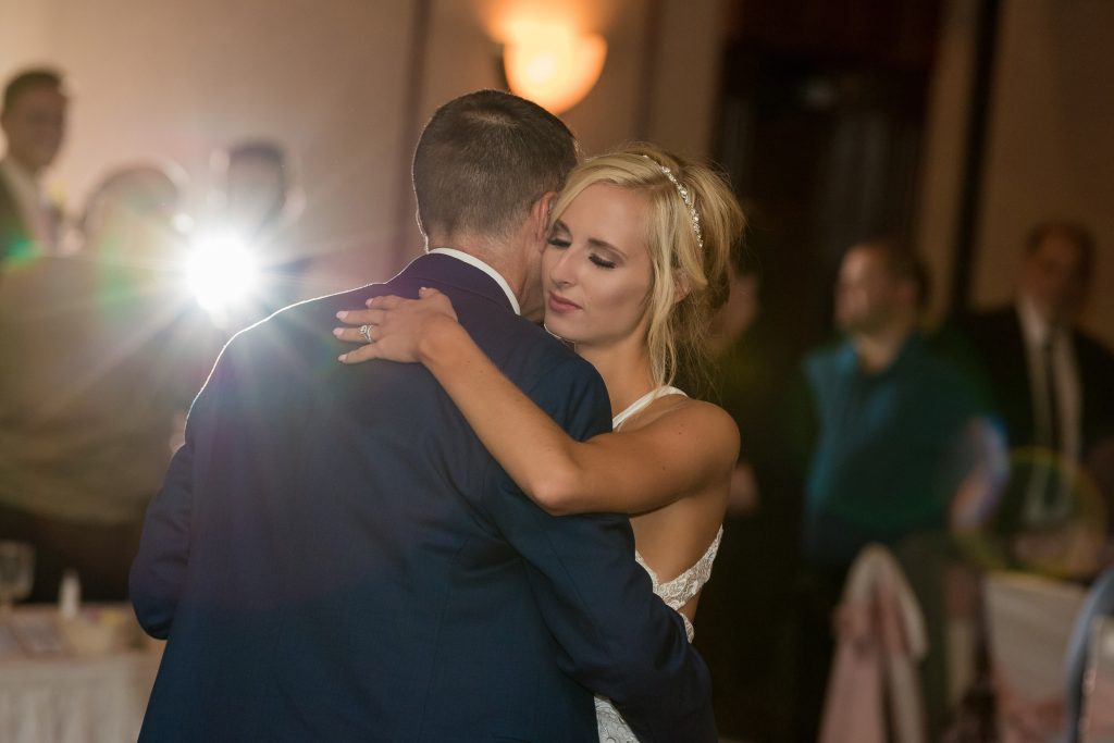 Liz + Joey - Cincinnati Airport Marriott Wedding