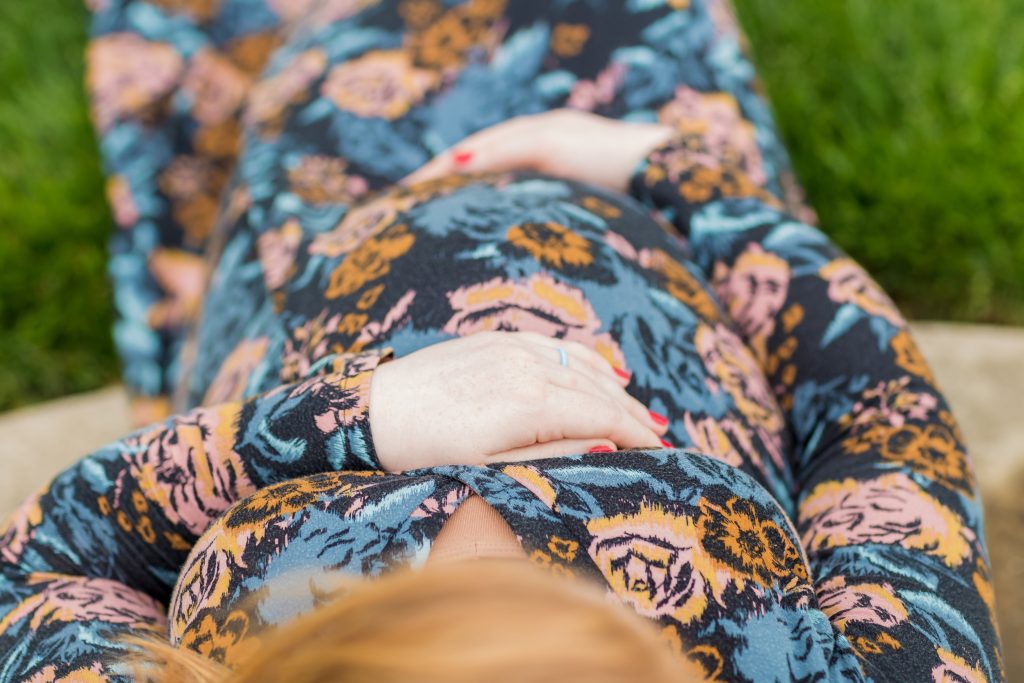 Lauren - French Park Maternity Photographers