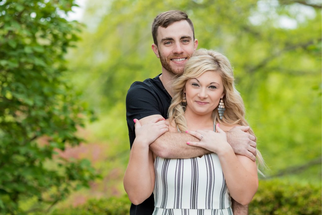 Tessa + Chris - Ault Park Engagement