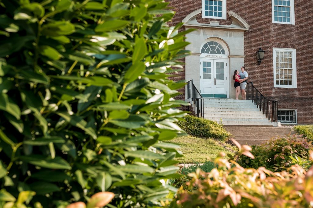 Elizabeth + Kyle - University Of Louisville Engagement