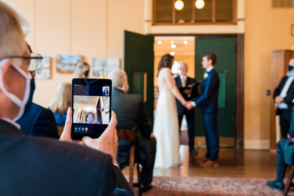 Lynn + Tom - Carnegie Center of Columbia Tusculum Wedding