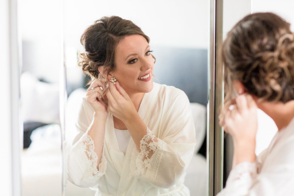 Alyssa + Keith - Renaissance Hotel Wedding