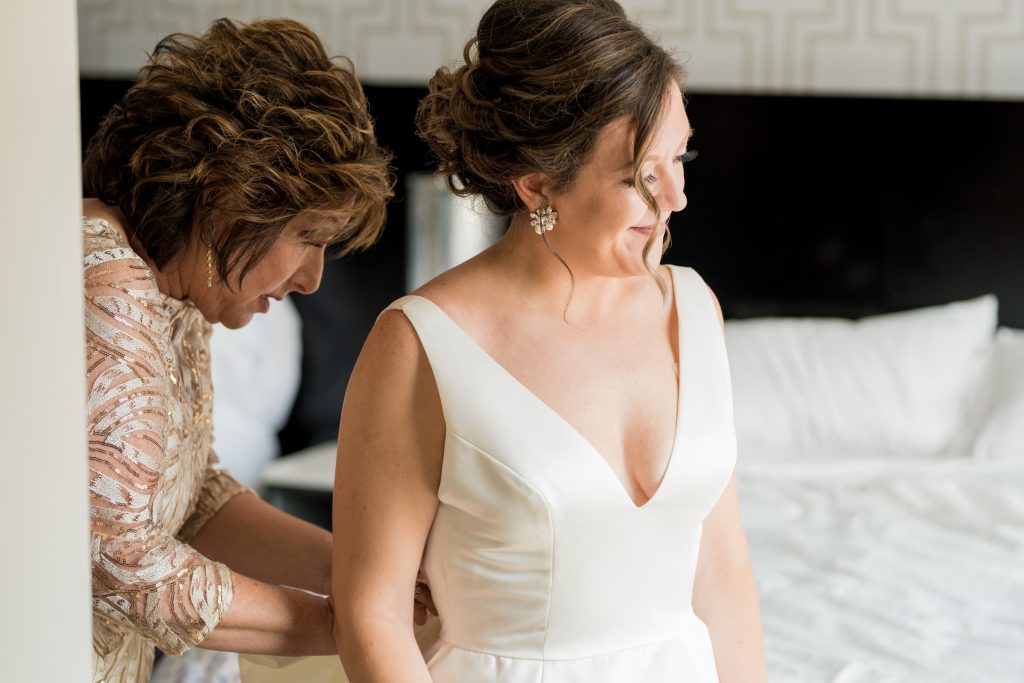 Alyssa + Keith - Renaissance Hotel Wedding