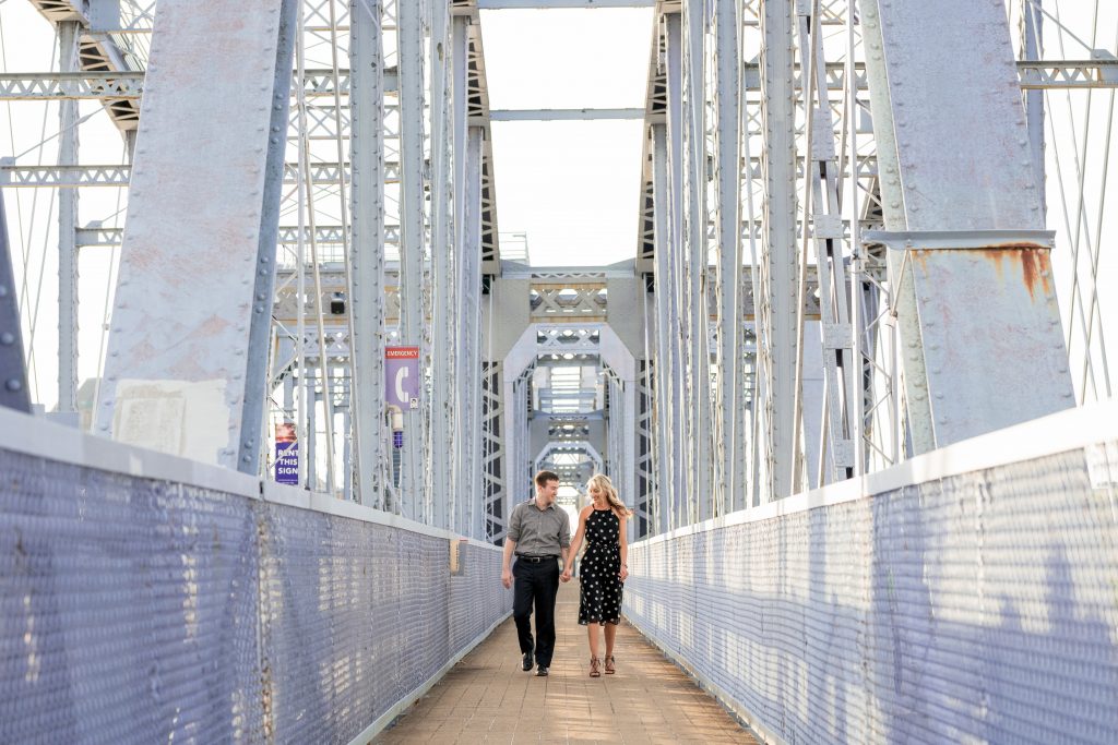 Colbey + Jon - Smale Riverfront Park Engagement