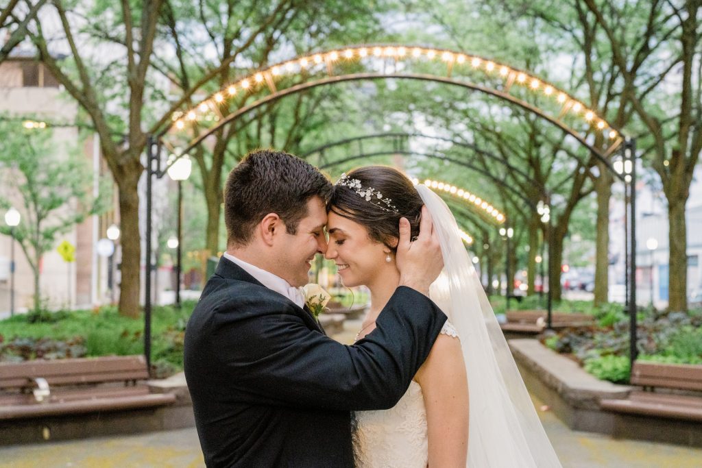 Bridgette + Jacob - Cincinnati Club Wedding