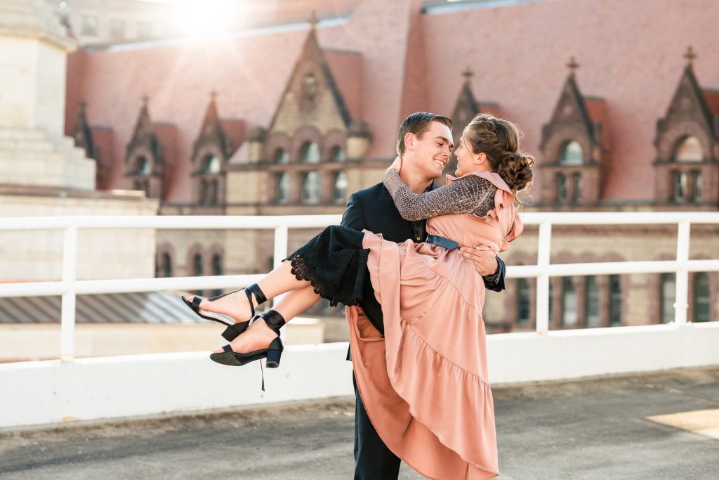 Madilynn + Terry - Downtown Cincinnati Engagement