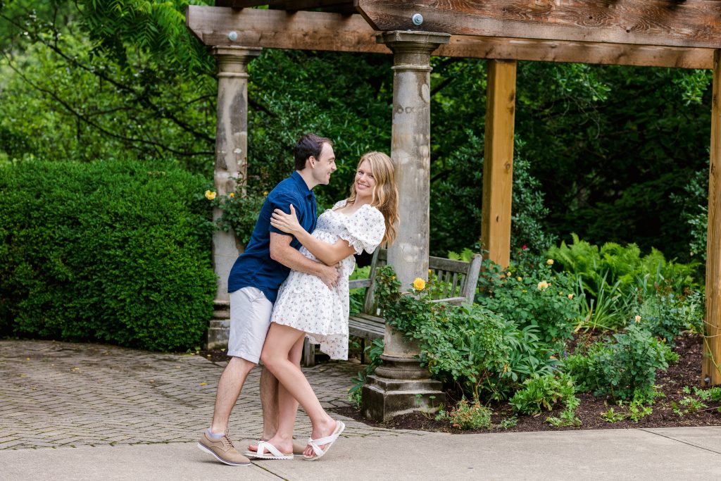 Meredith + Sean - Ault Park Engagement