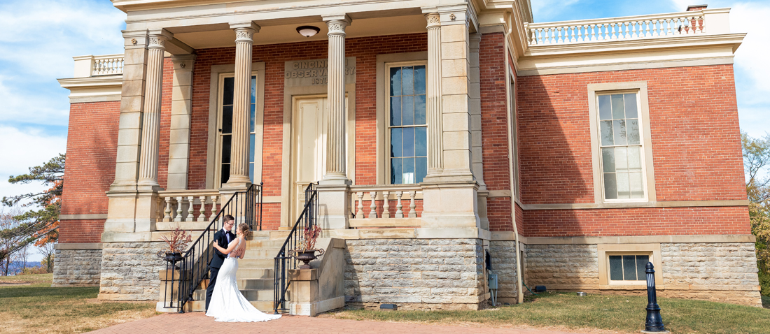 Allison + David - Cincinnati Club Wedding