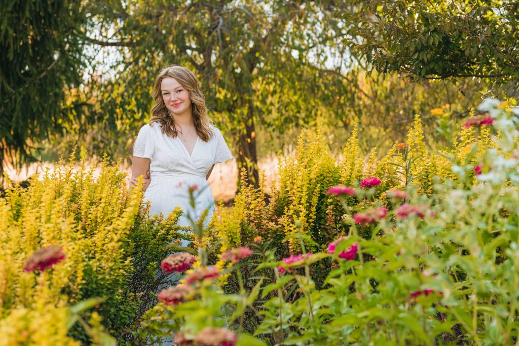 Hannah - Downtown Middletown Senior Photographers