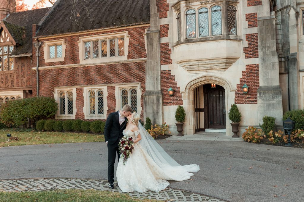 Ariel + Keith - Pinecroft At Crosley Estate Wedding