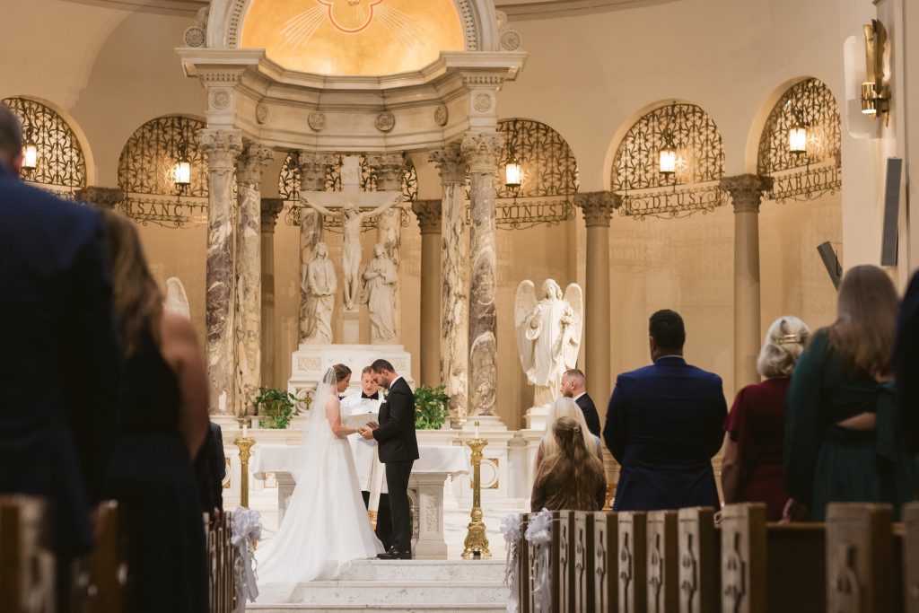 Lindsay + Bryan - Alcove By MadTree Brewing Wedding