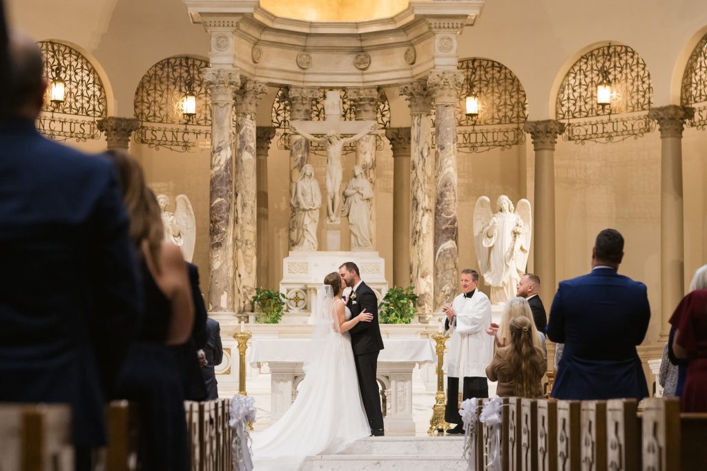 Lindsay + Bryan - Alcove By MadTree Brewing Wedding