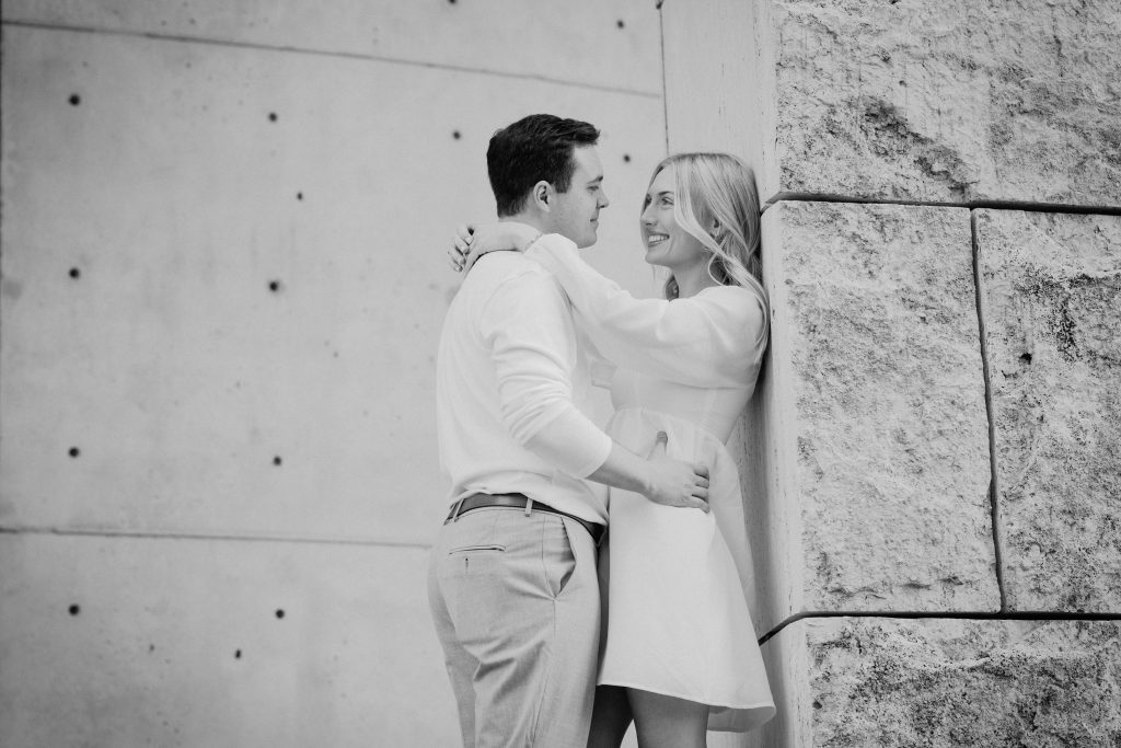 Jessica + Jacob - Smale Riverfront Park Engagement